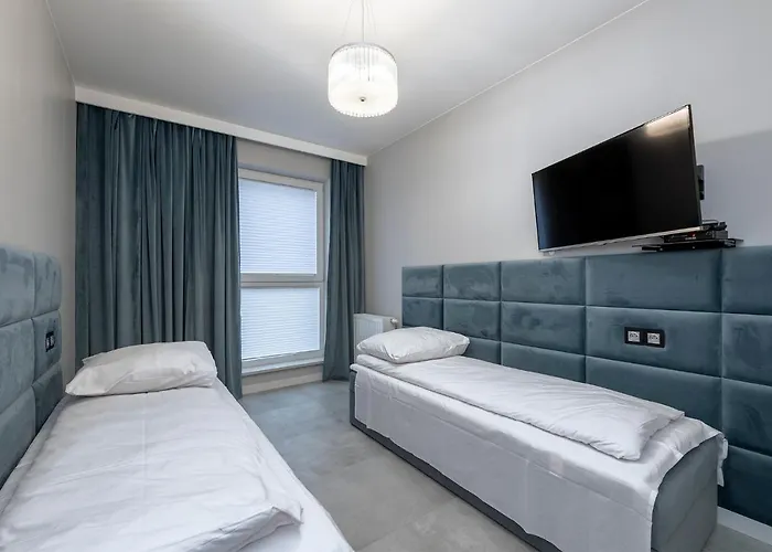 Manufaktura's Star ***** By Pinpoint